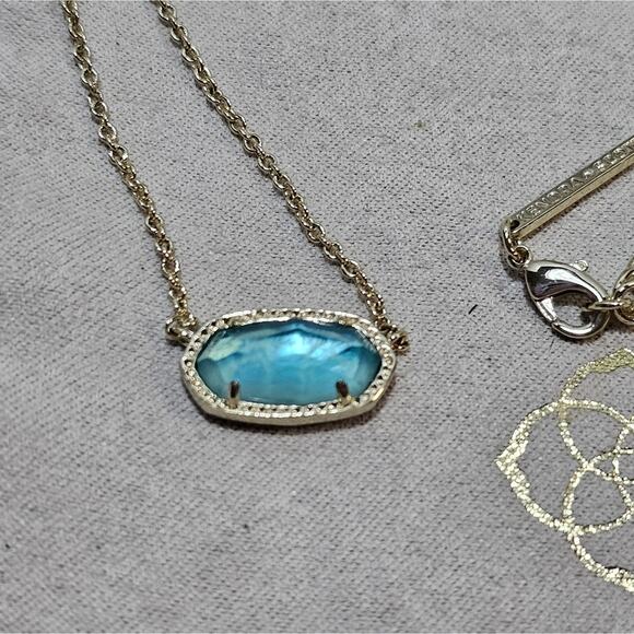 Kendra Scott London Blue and Gold Elisa Necklace - Picture 7 of 9